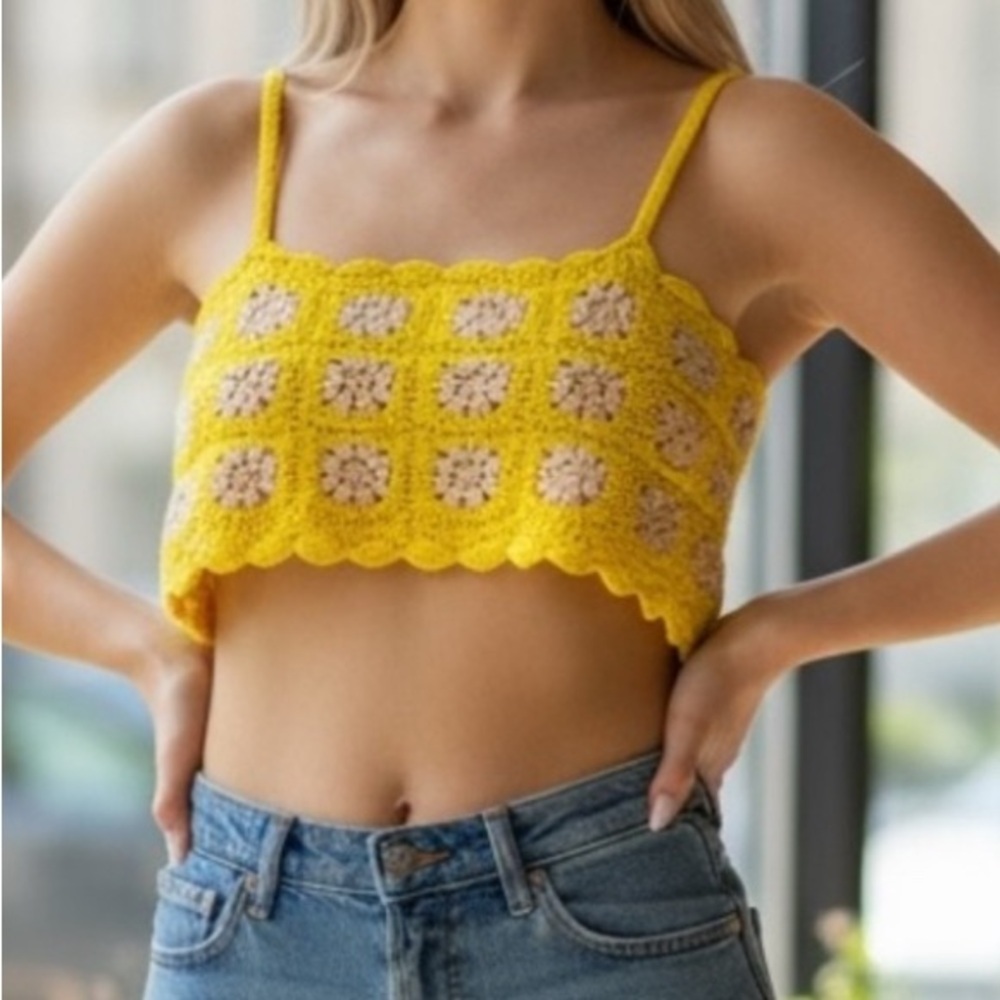 BP Yellow/White Granny Square Bra Too, size S‎